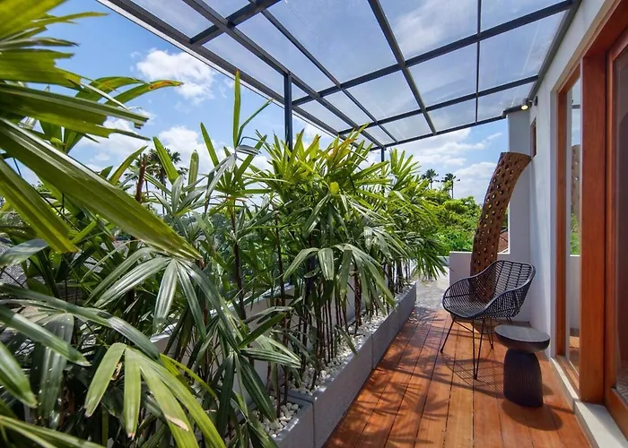 Gorgeous 6 Beds, 14 Pax In The Heart Of * スミニャック