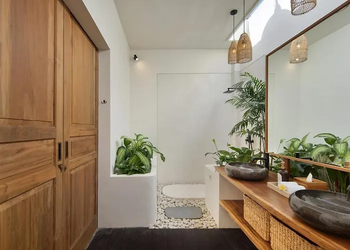 Gorgeous 6 Beds, 14 Pax In The Heart Of ヴィラ スミニャック
