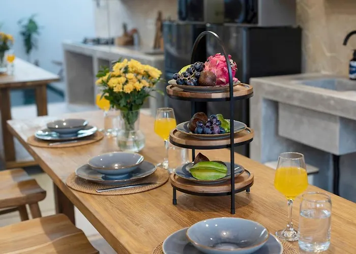Gorgeous 6 Beds, 14 Pax In The Heart Of * スミニャック